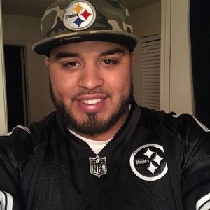 Meet your Posher, Luis